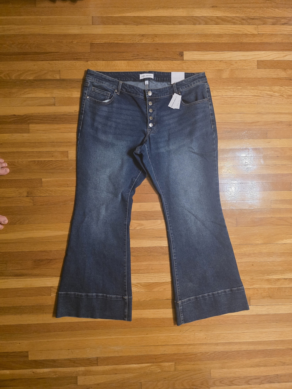 Lane Bryant Flex Waistband Flare Fit Mid-Rise Flare Jeans in Blue Waist 18